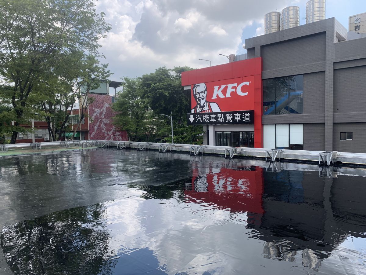 屋頂PU防水工法-小港區大坪頂
