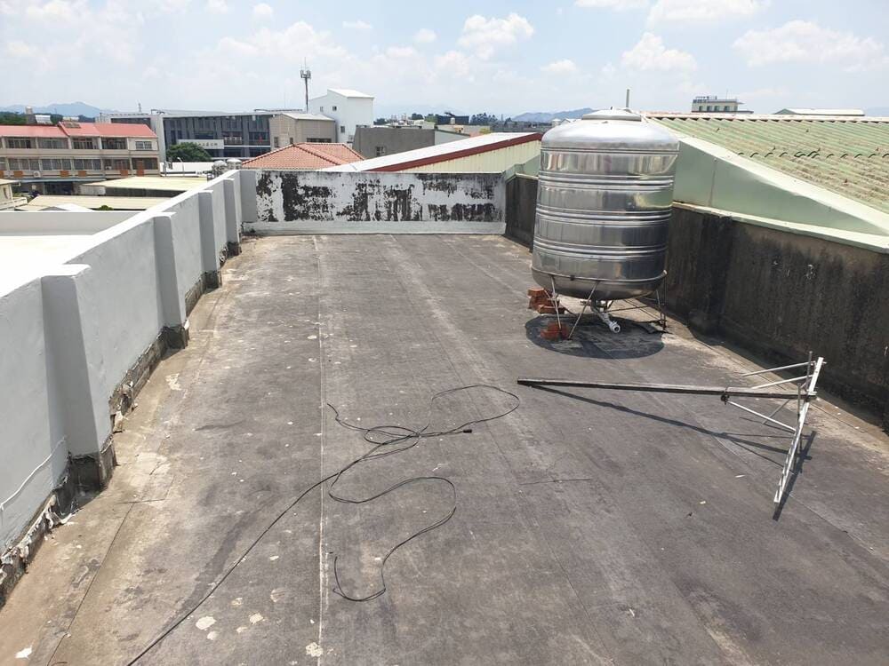 【高雄屋頂防水】樓頂地板防水隔熱施工前後