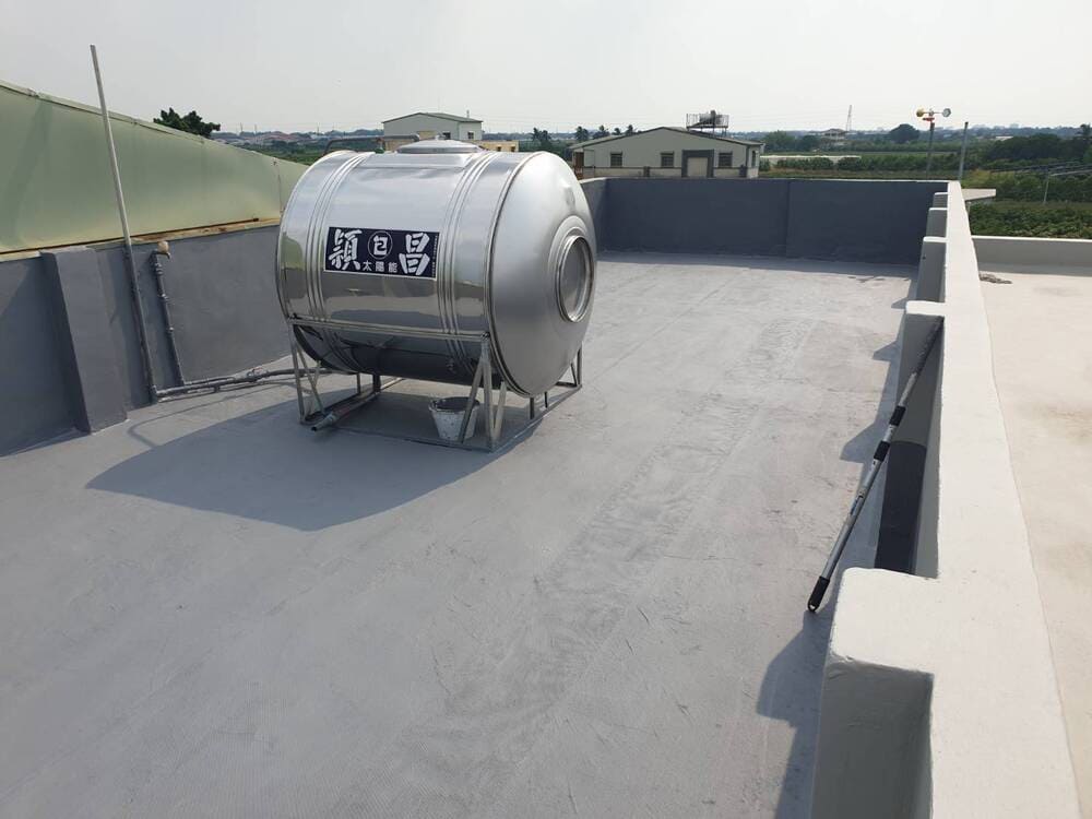 【高雄屋頂防水】樓頂地板防水隔熱施工前後