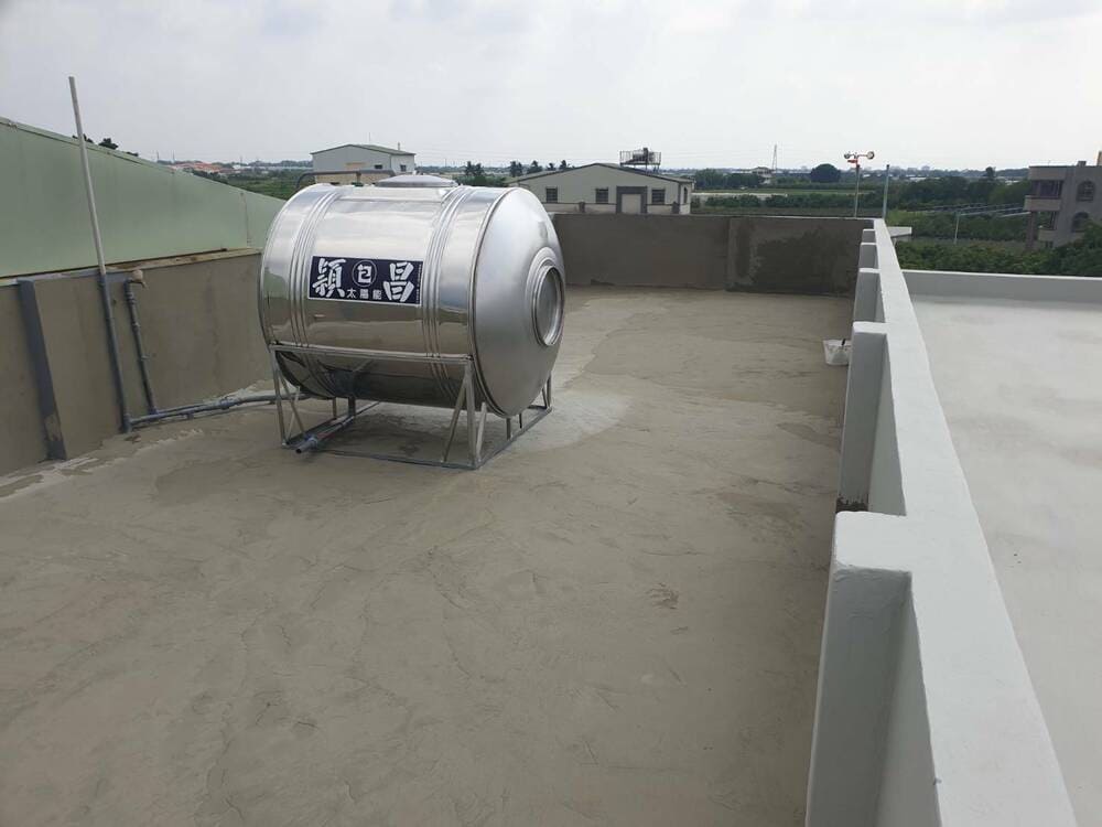 【高雄屋頂防水】樓頂地板防水隔熱施工前後
