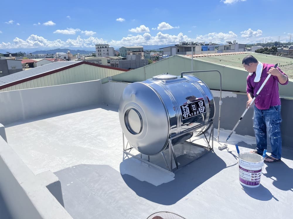 【高雄屋頂防水】樓頂地板防水隔熱施工前後