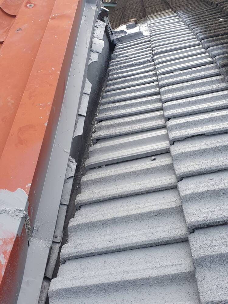 【高雄屋頂防水】三合院屋頂排水溝與瓦磚防水