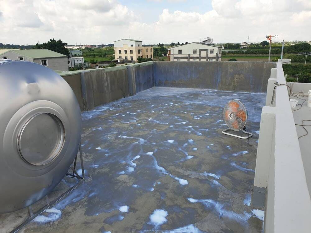 【高雄屋頂防水】樓頂地板防水隔熱施工前後