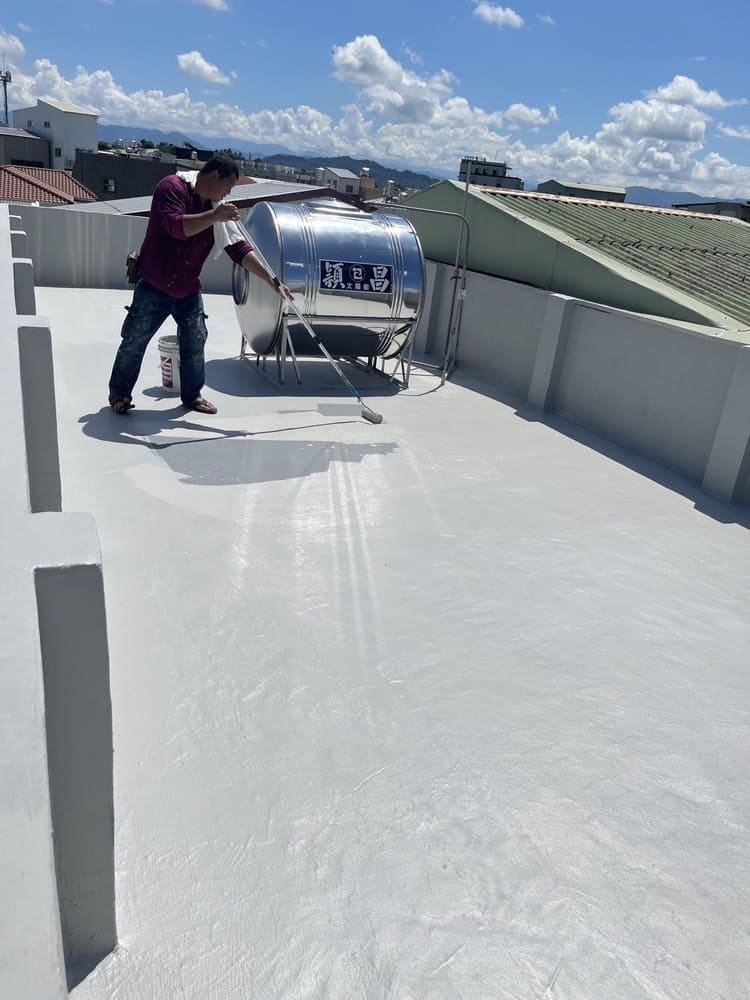 【高雄屋頂防水】樓頂地板防水隔熱施工前後