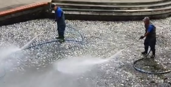 下大雨就淹水?水溝清淤一定要做|專業設備清水溝