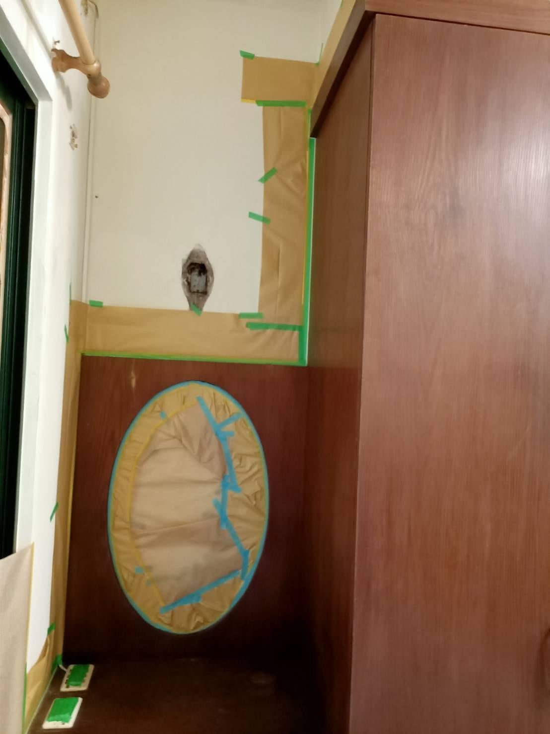 【高雄油漆工程】房間牆面油漆施作不知道怎麼施做嗎?亨隆統包工程來施作您看~